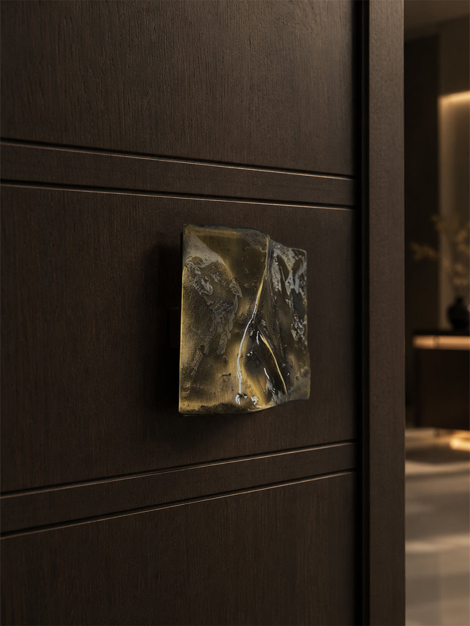 Front Door Handle - MAGMA