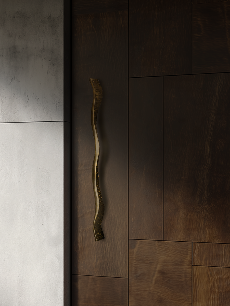 Front Door Handle - BASILISK