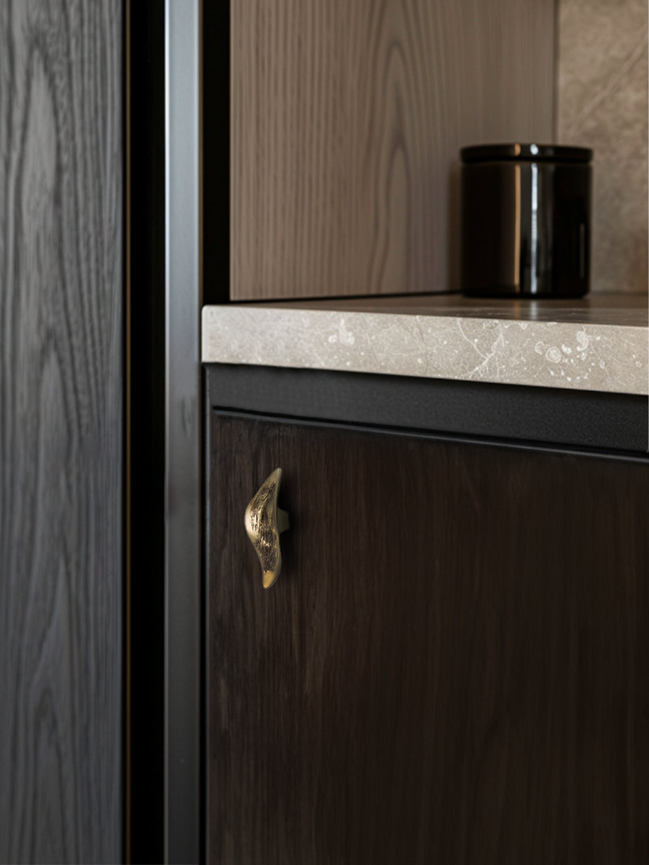 Luxury drawer and cabinet pulls for custom furniture cabinetry